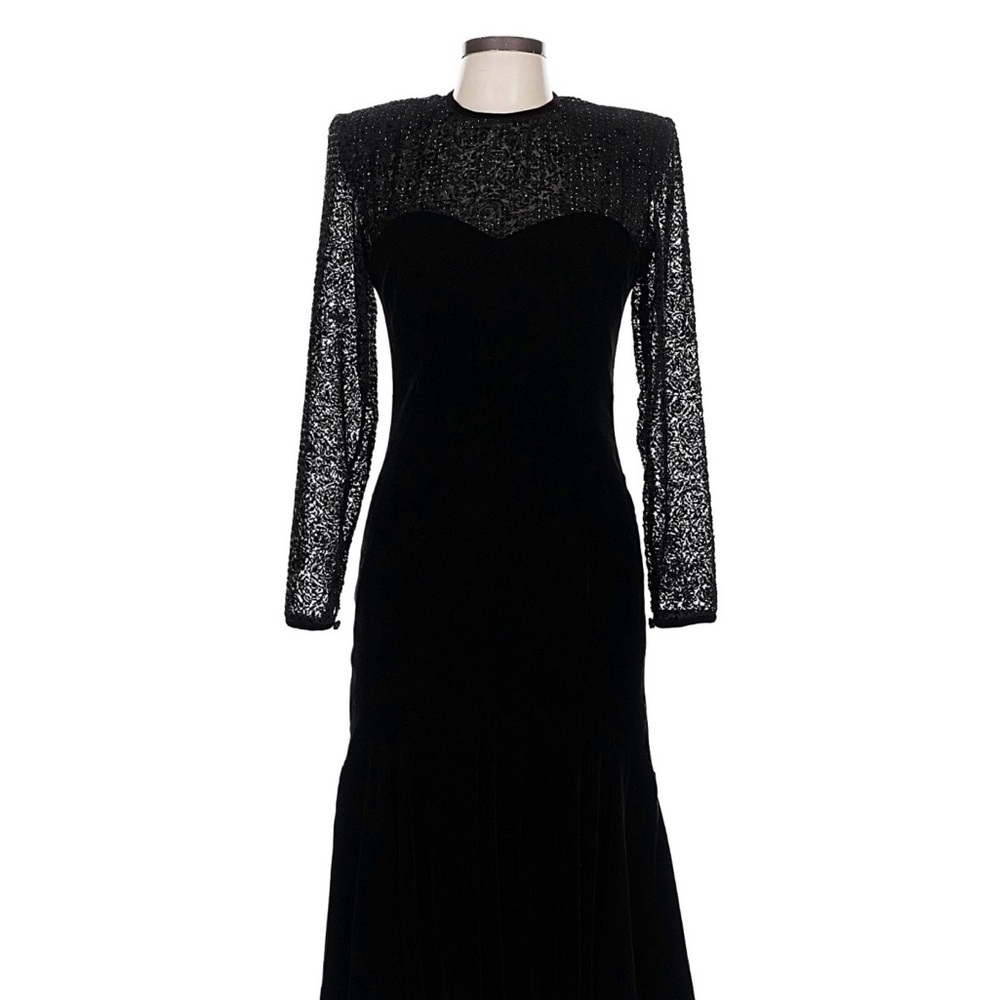A.J. Bari Black Long Sleeve Lace Midi Dress
